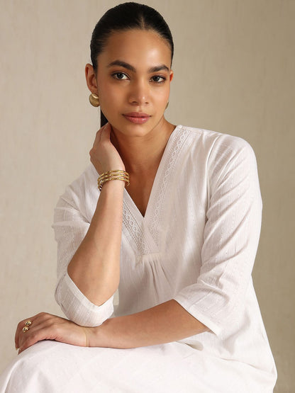 Dhiyona SO Women's Women Embroidered Tiered Kurta with Palazzos