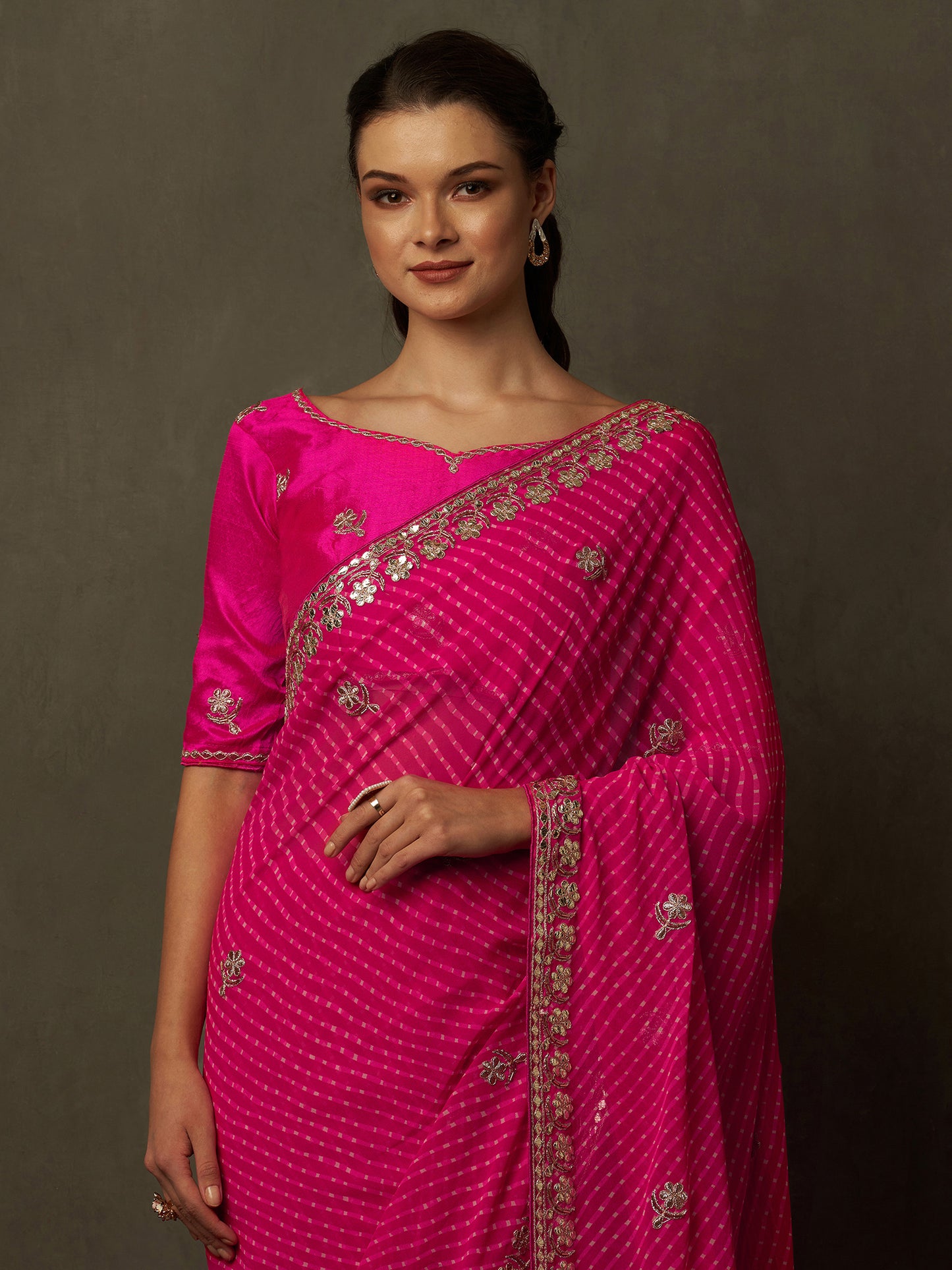 Women's Georgette Pink Embellished Designer Saree With Blouse Piece