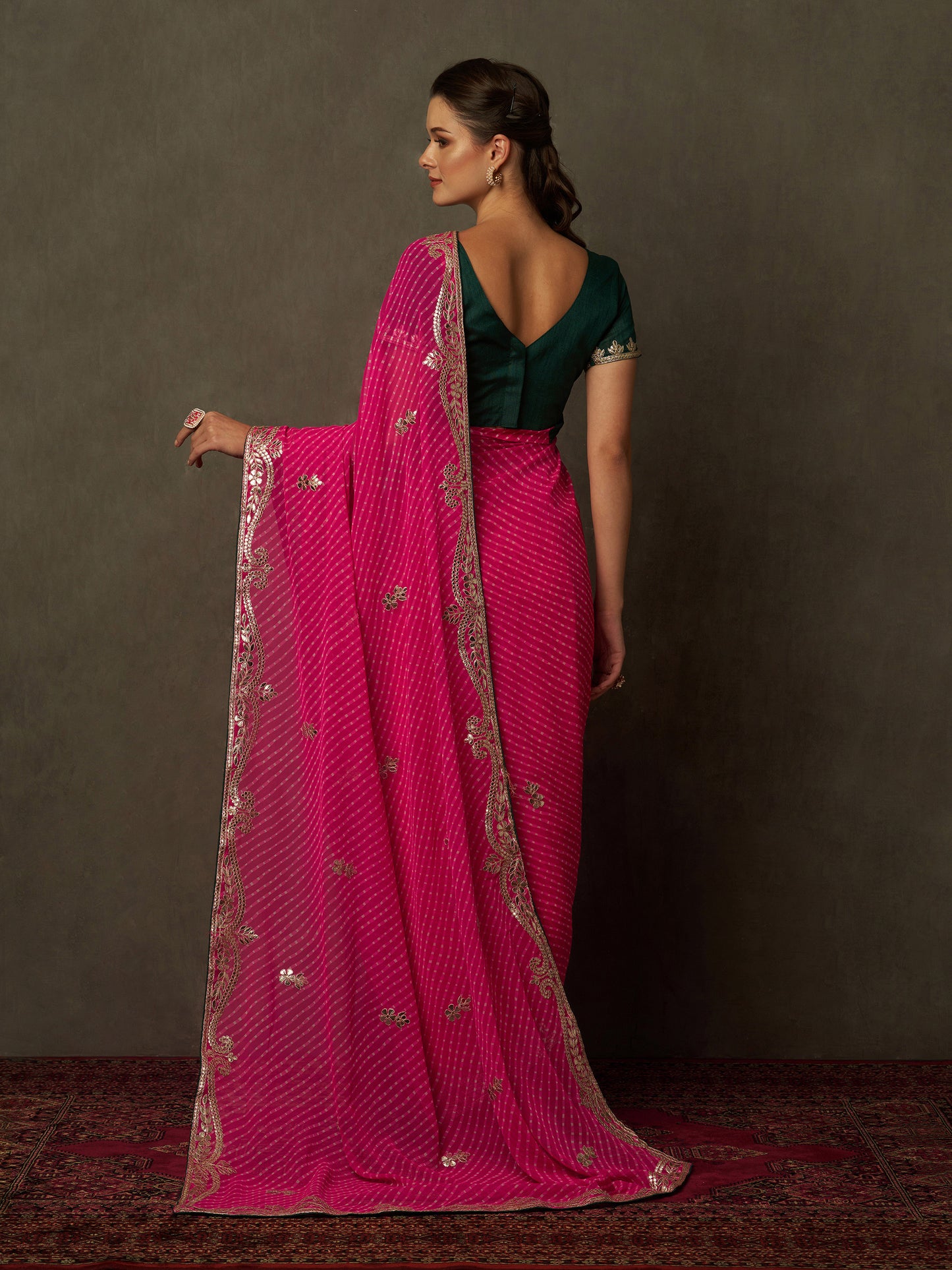 Women's Georgette Pink Embellished Designer Saree With Blouse Piece