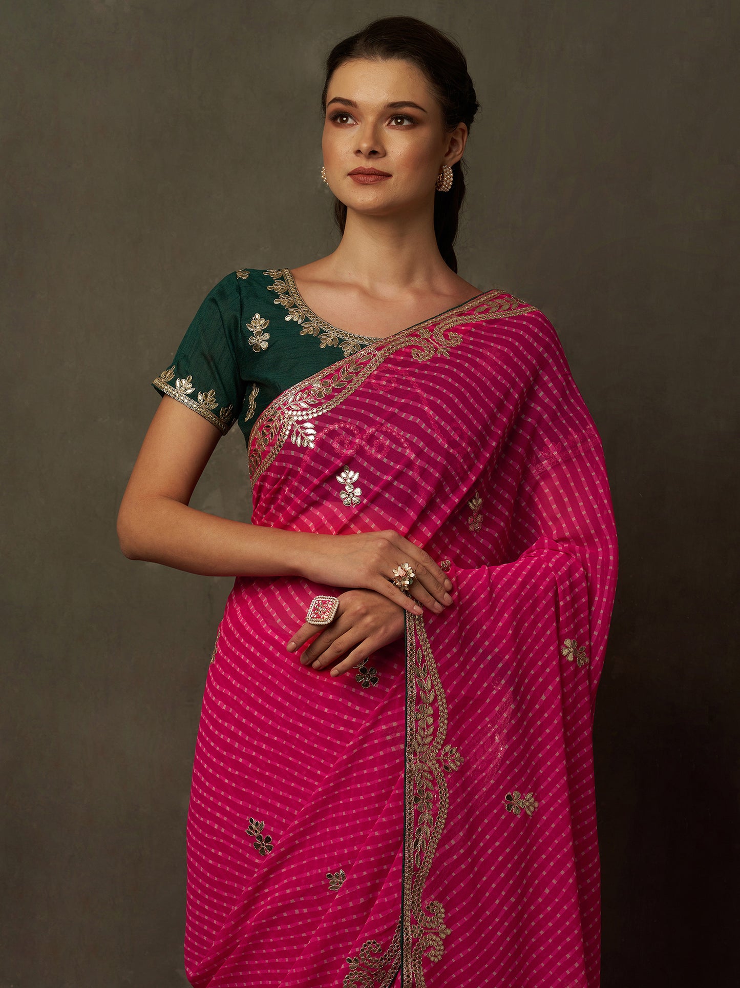 Women's Georgette Pink Embellished Designer Saree With Blouse Piece