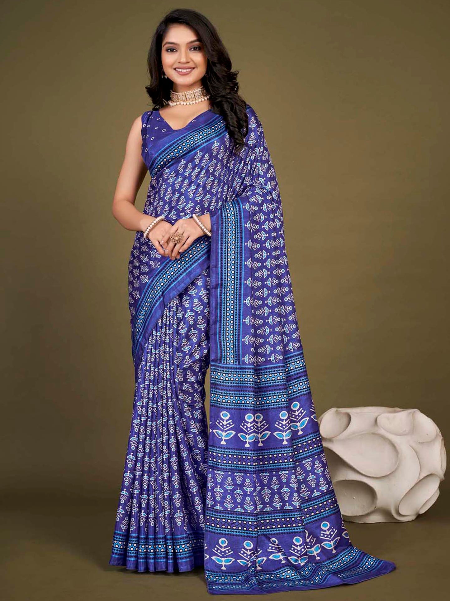 Women's Dola Silk Purple Printed Designer Saree With Blouse Piece