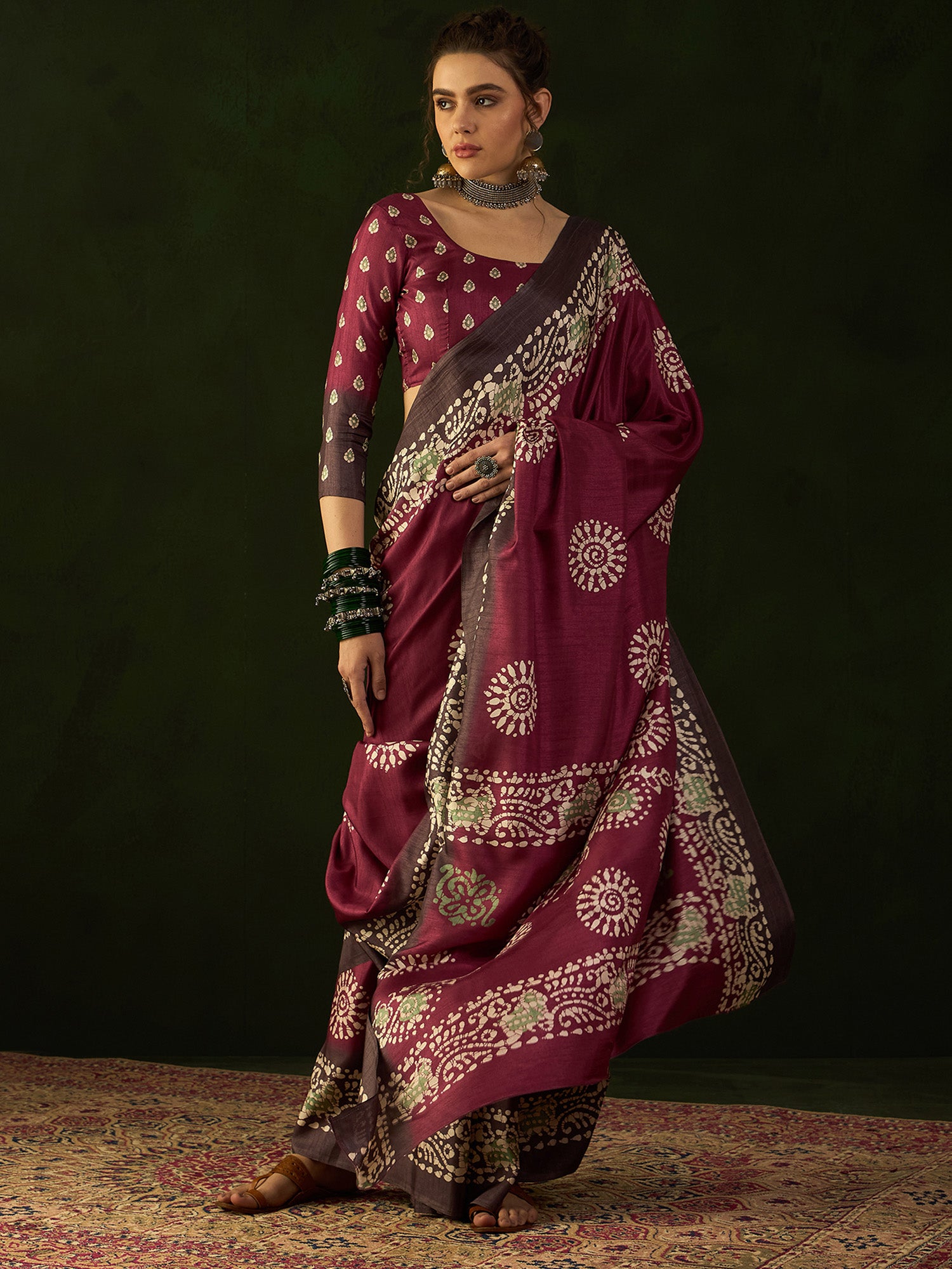 Women's Dola Silk Magenta Printed Designer Saree With Blouse Piece