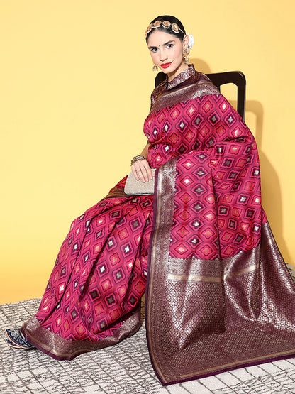 Women's Silk Blend Pink Woven Design Designer Saree With Blouse Piece