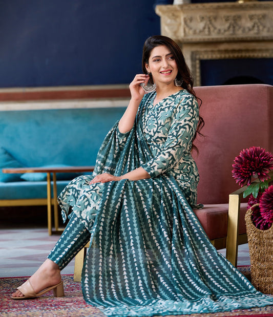 Women Dark Green, White Printed Viscose Rayon Kurta, Pant And Dupatta Set