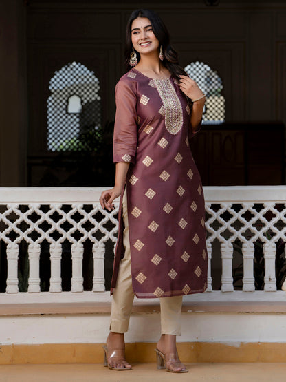 Dhiyona VV Women's Embroidered Silk Blend Straight Kurta