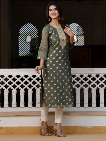 Dhiyona VV Women's Embroidered Silk Blend Straight Kurta