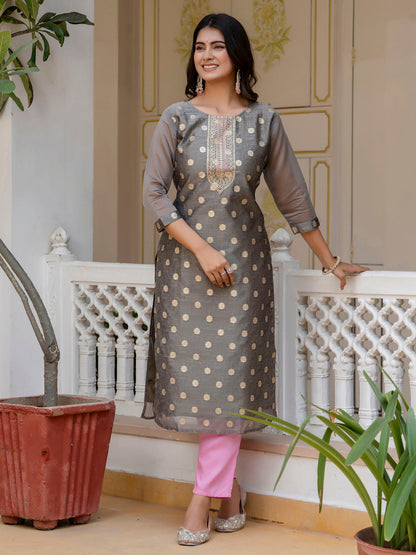 Dhiyona VV Women's Embroidered Silk Blend Straight Kurta