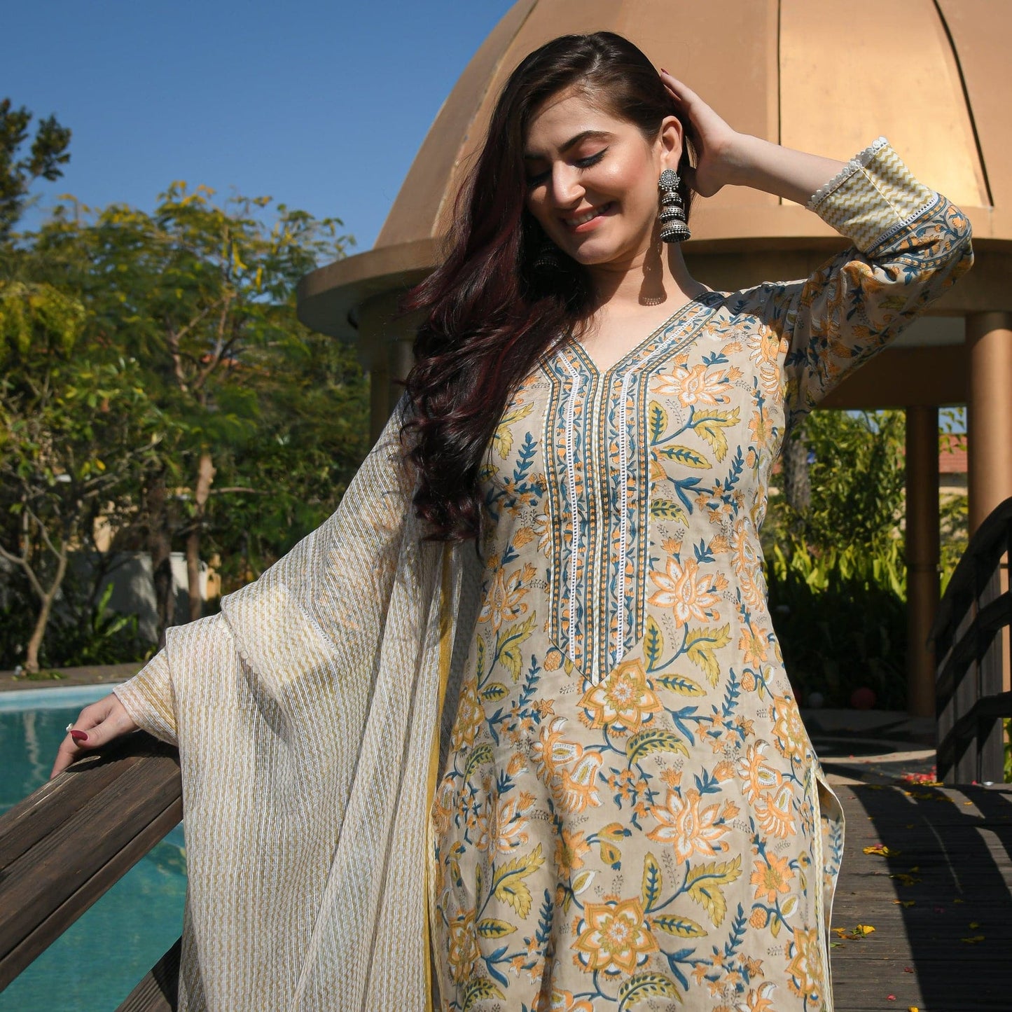 Women Yellow Printed Viscose Rayon Kurta, Pant And Dupatta Set