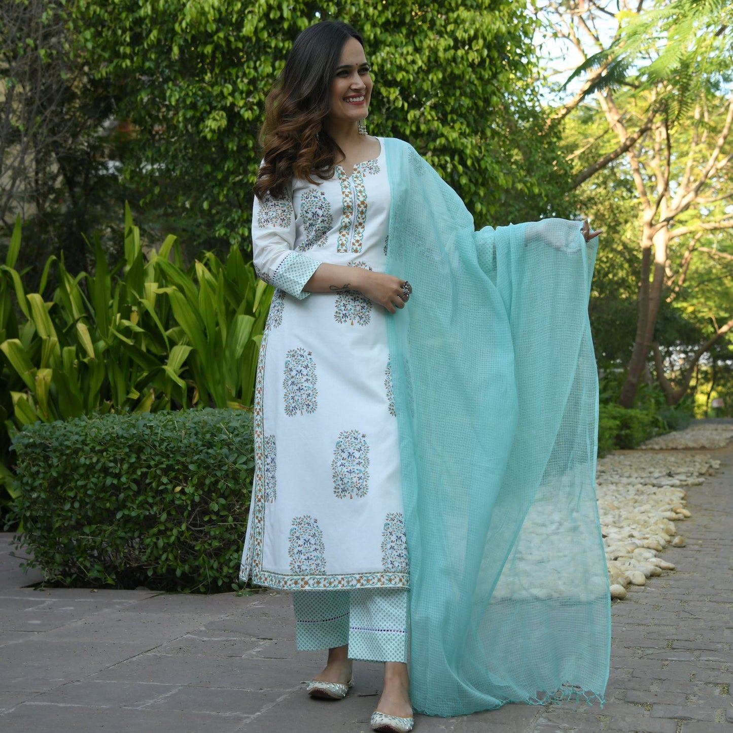 Women Light Sky Printed Pure Cotton Kurta And Pant Set