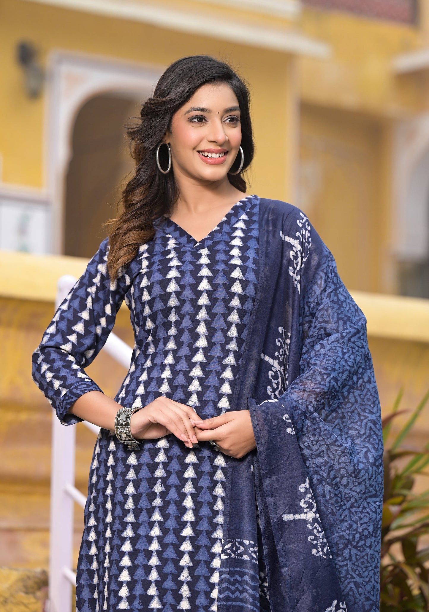 Women Light Sky Printed Pure Cotton Kurta And Pant Set