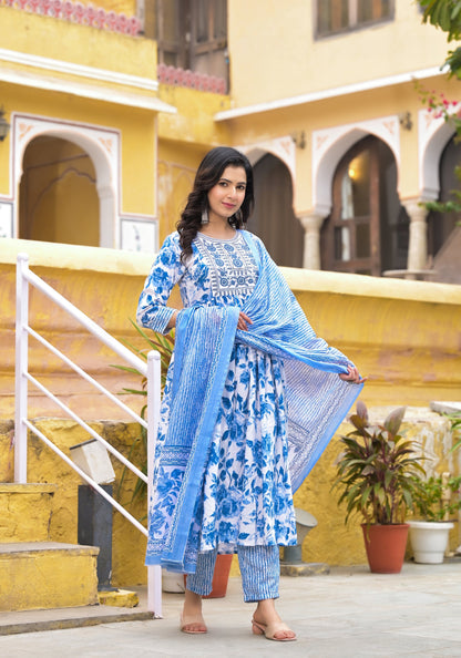 Women White, Blue Floral Print Viscose Rayon Kurta, Pant And Dupatta Set