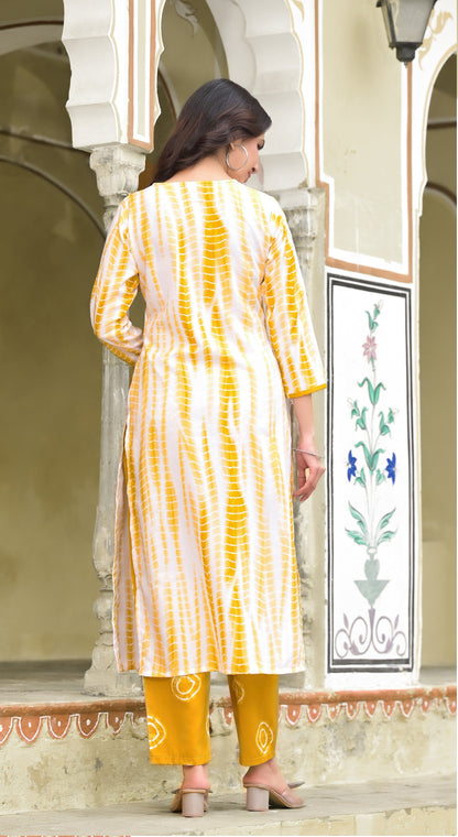 Women Yellow Printed Viscose Rayon Kurta, Pant And Dupatta Set