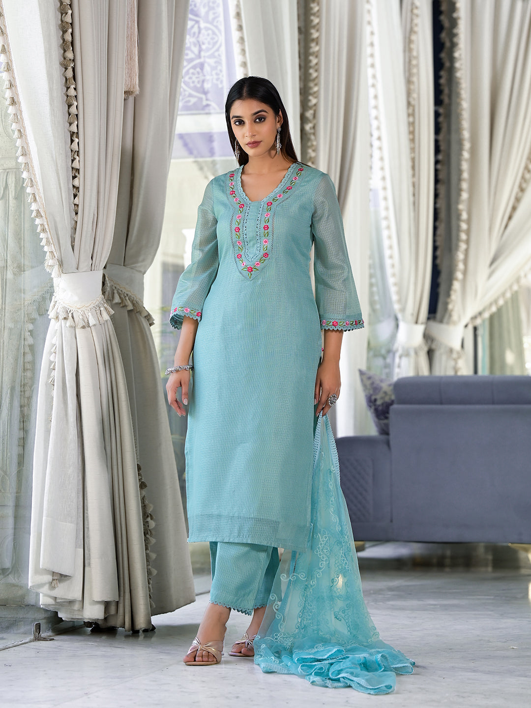 Dhiyona VR Women's Sea Green Kota Check Thread Embroidered Kurta With Bottom And Dupatta