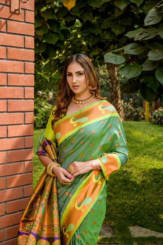 Dhiyona GR Women's Priyanka Dark Green Zari Paithani Silk Saree