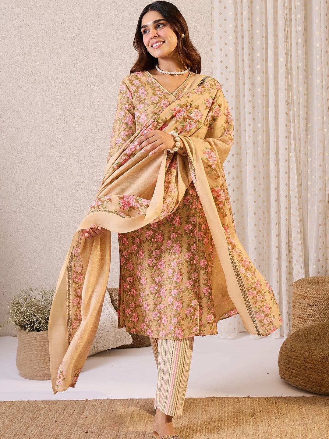 Dhiyona IE Floral Printed Straight Pure Cotton Kurta With Trousers & Dupatta