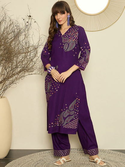 Dhiyona IE Women Embroidered V-Neck Top and Trousers Co-Ords