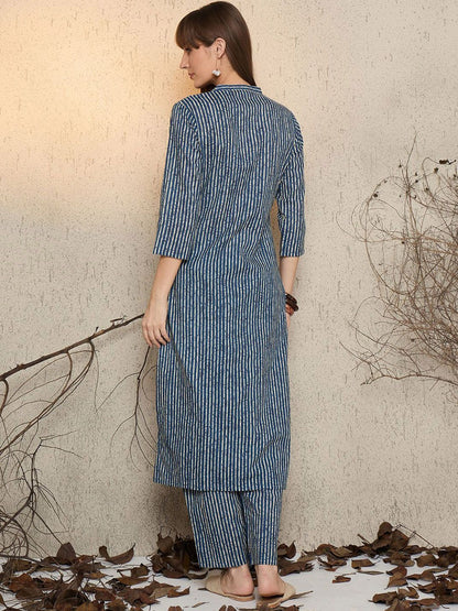 Women Striped Pure Cotton Kurta with Trouser