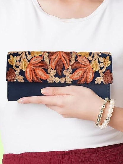 Dhiyona NR Women Floral Embroidered Clutches