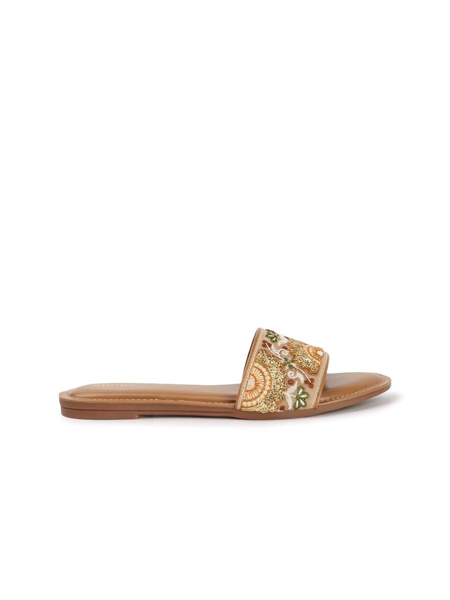 Dhiyona AK Women Ethnic Round Toe Open Toe Flats with Embroidered