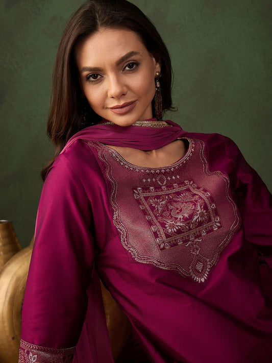 Dhiyona SN Women's Woven Design Kurta & Trouser With Dupatta