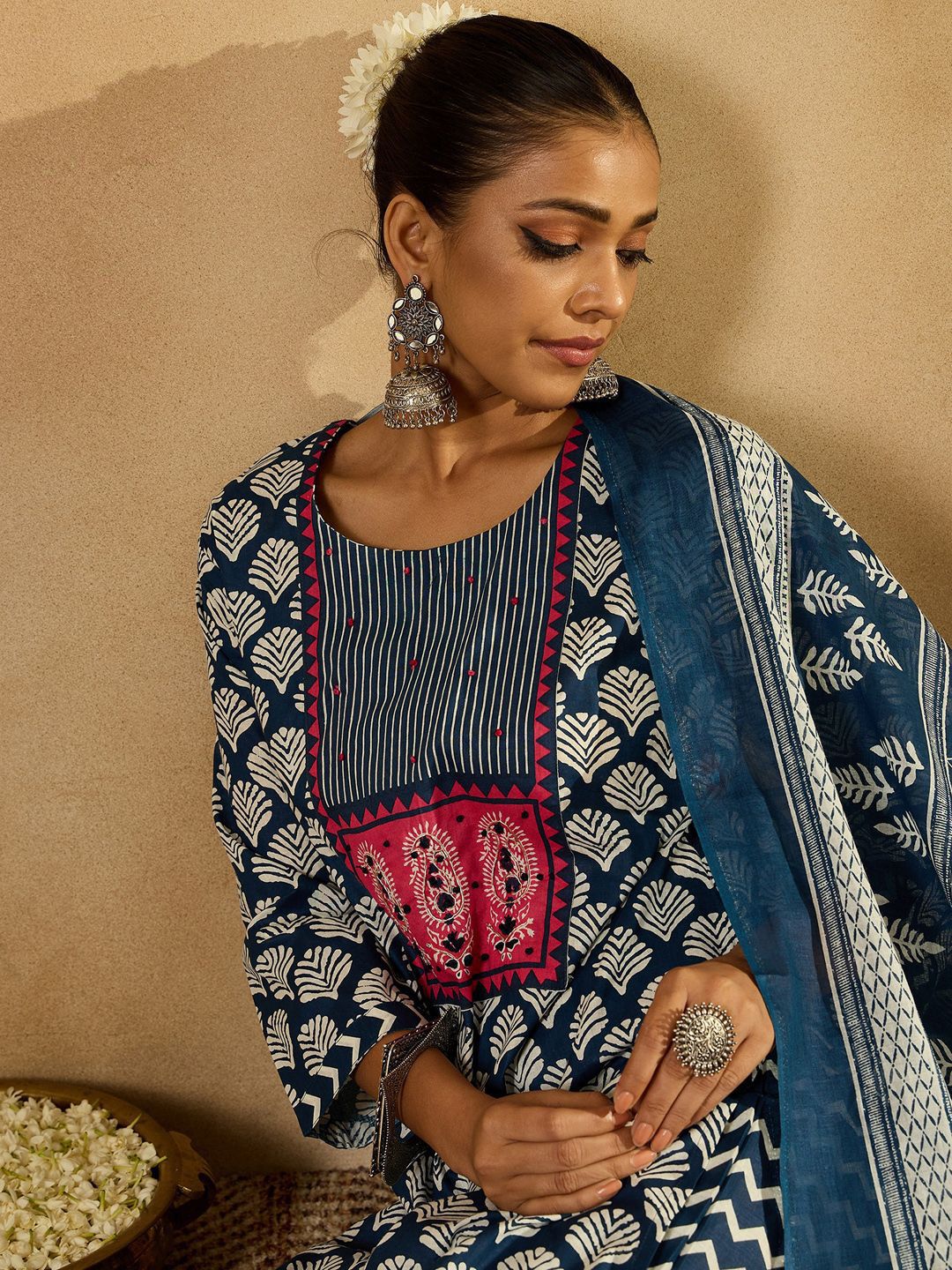 Dhiyona IE Ethnic Motifs Printed Thread Work Pure Cotton Kurta with Trousers & Dupatta