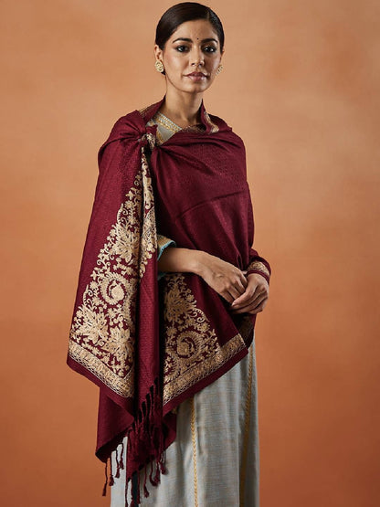 Dhiyona PA Vasant Aari Paisley Embroidered Shawl