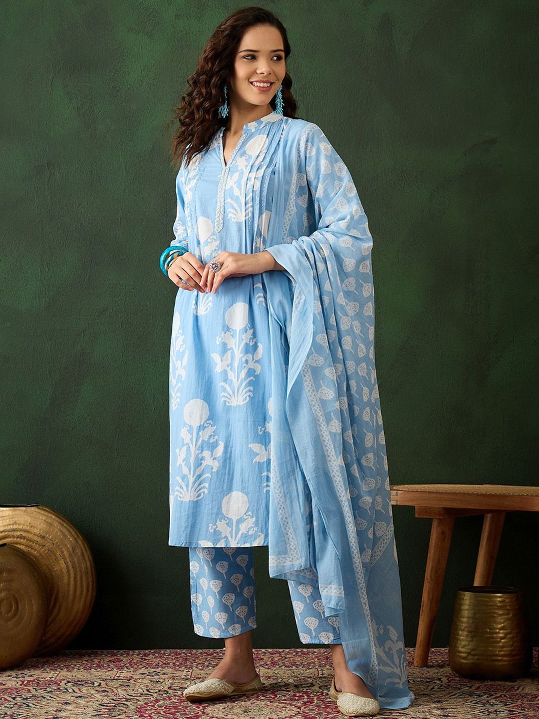 Dhiyona SN Women's Blue Floral Printed Mandarin Collar Pure Cotton Kurta With Trouser & Dupatta