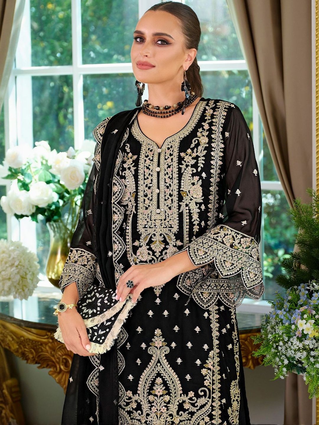 Ethnic Motifs Embroidered V-Neck Thread Work Kurta With Trousers & Dupatta