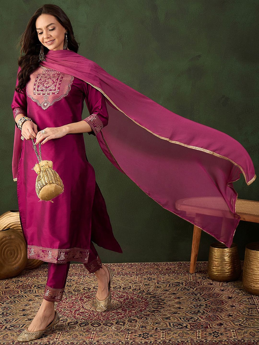 Dhiyona SN Women's Woven Design Kurta & Trouser With Dupatta