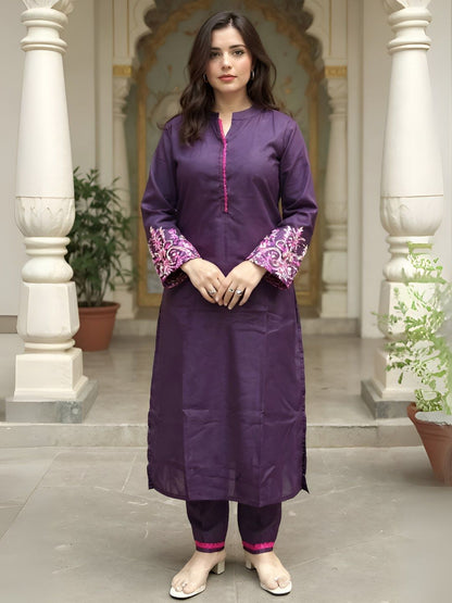 Dhiyona IE Women's Women Ethnic Motifs Embroidered Thread Work Kurta with Trousers