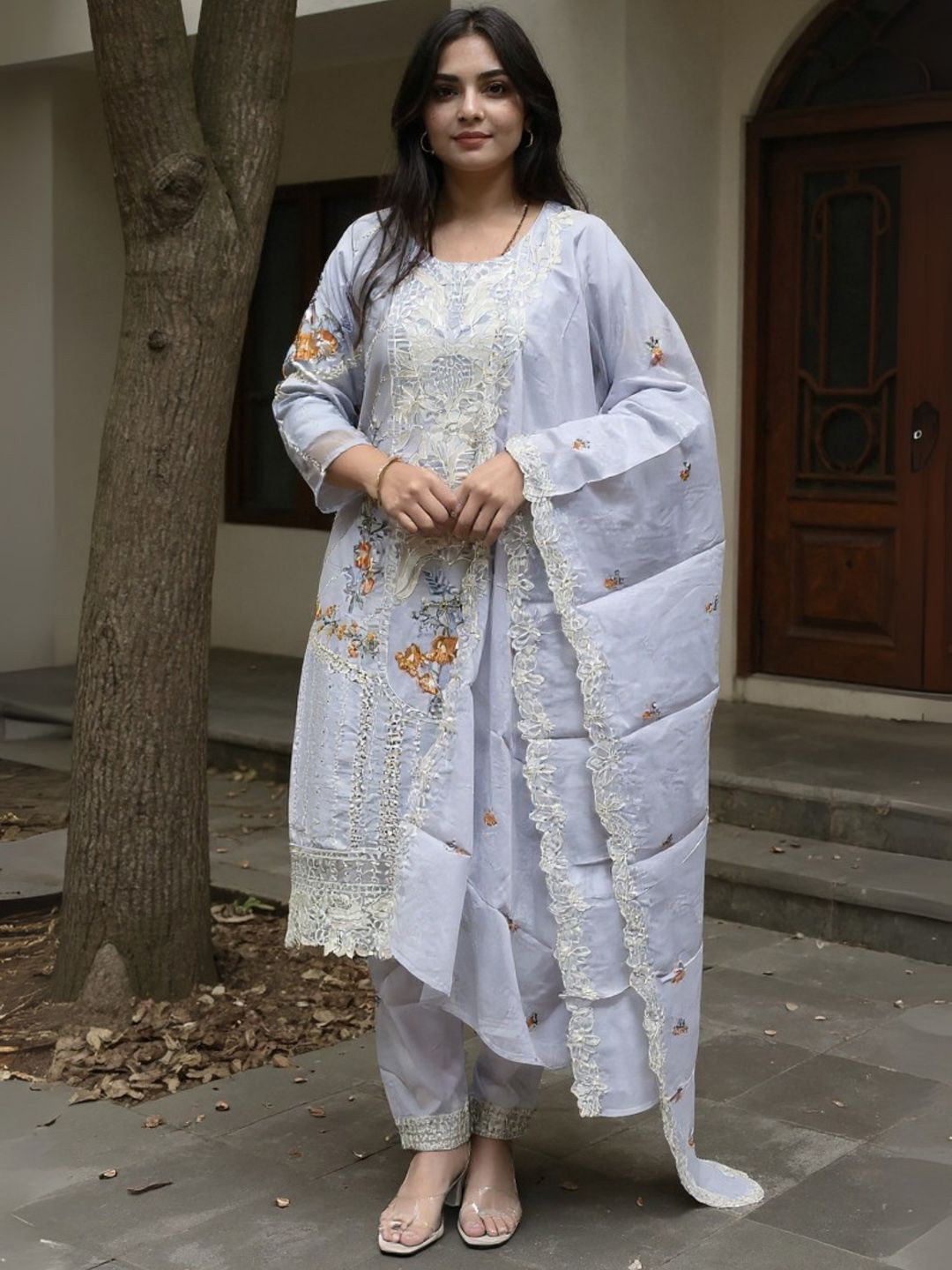 Floral Embroidered Thread Work Pure Cotton Kurta With Trousers & Dupatta