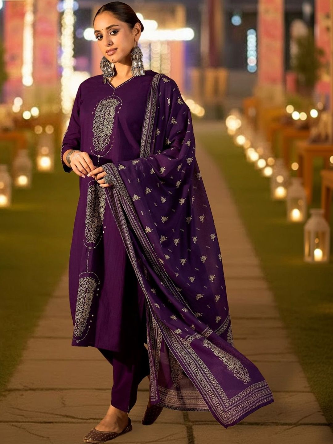 Dhiyona IE Women Ethnic Motifs Embroidered Regular Thread Work Pure Cotton Kurta with Trousers & With Dupatta