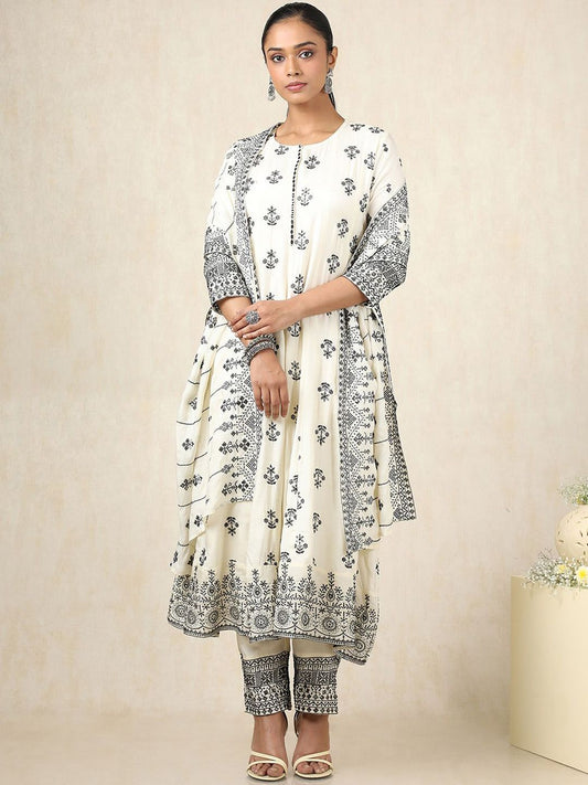 Dhiyona SO Women's Floral Embroidered Thread Work Pure Cotton A-Line Kurta With Trousers