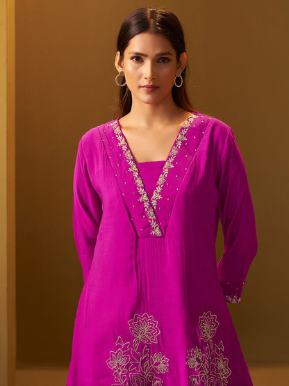 Dhiyona IE Embroidered V-Neck Tunic With Trousers