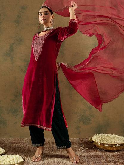 Dhiyona IE Ethnic Motifs Embroidered Regular Velvet Straight Kurta with Trousers & Dupatta