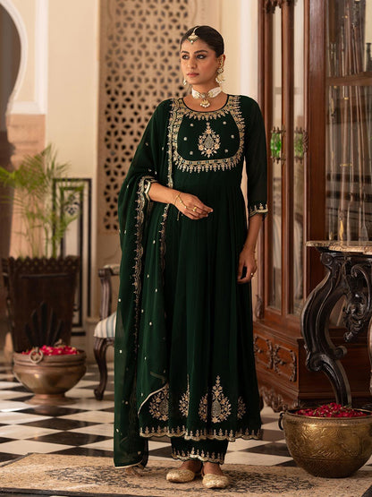 Dhiyona CH Women Floral Embroidered Pleated Mirror Work Kurta with Trousers & Dupatta