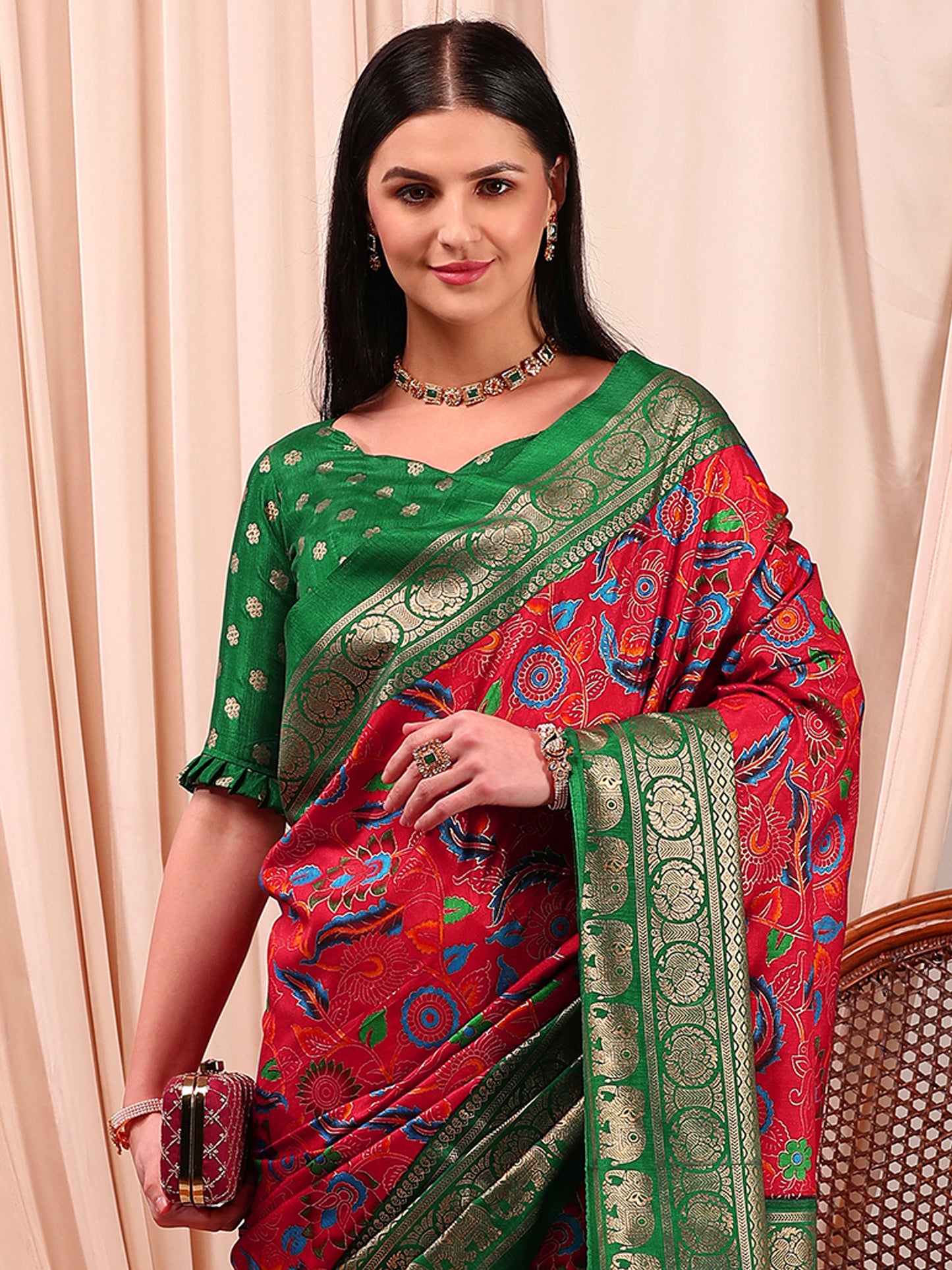 Women's Cotton Blend Red Printed Designer Saree With Blouse Piece