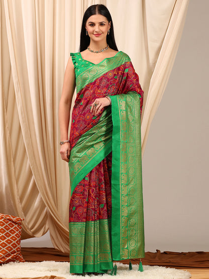 Women's Cotton Blend Magenta Printed Designer Saree With Blouse Piece