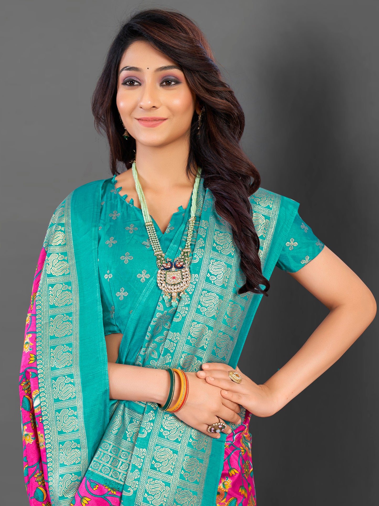 Women's Cotton Blend Pink Printed Designer Saree With Blouse Piece
