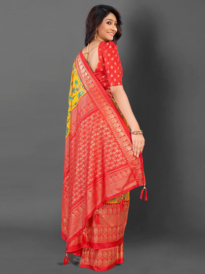 Women's Cotton Blend Yellow Printed Designer Saree With Blouse Piece