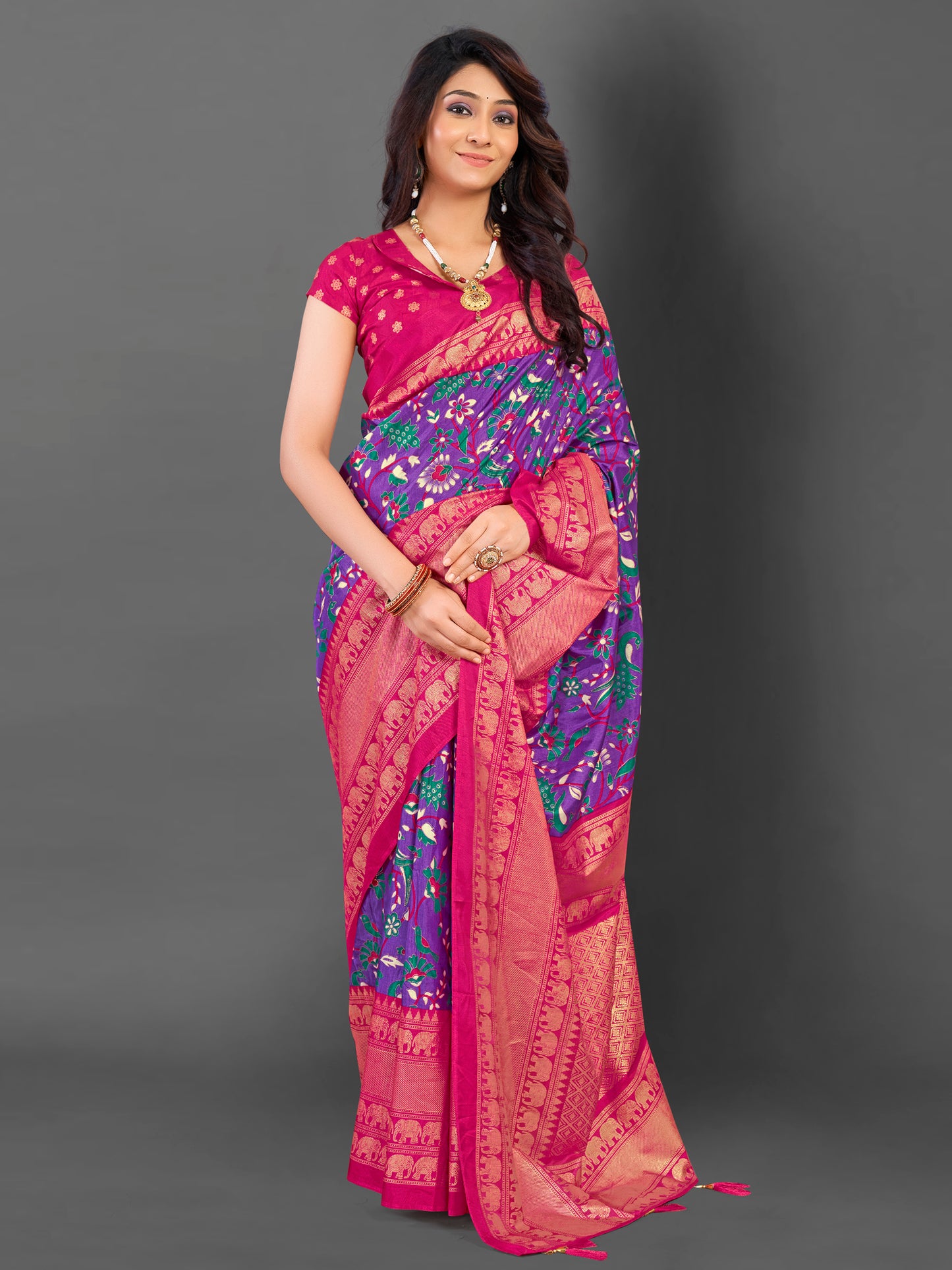 Women's Cotton Blend Purple Printed Designer Saree With Blouse Piece