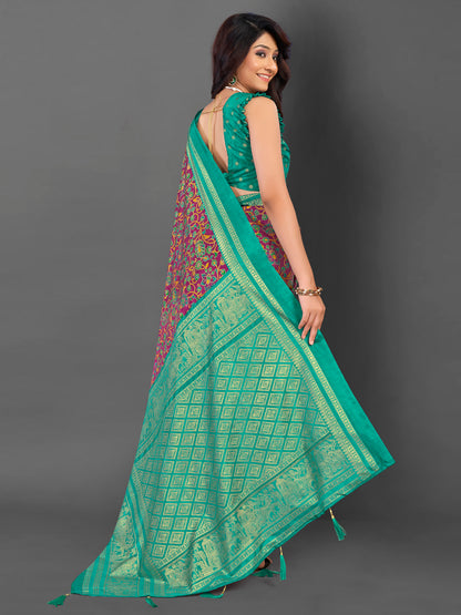 Women's Cotton Blend Magenta Printed Designer Saree With Blouse Piece