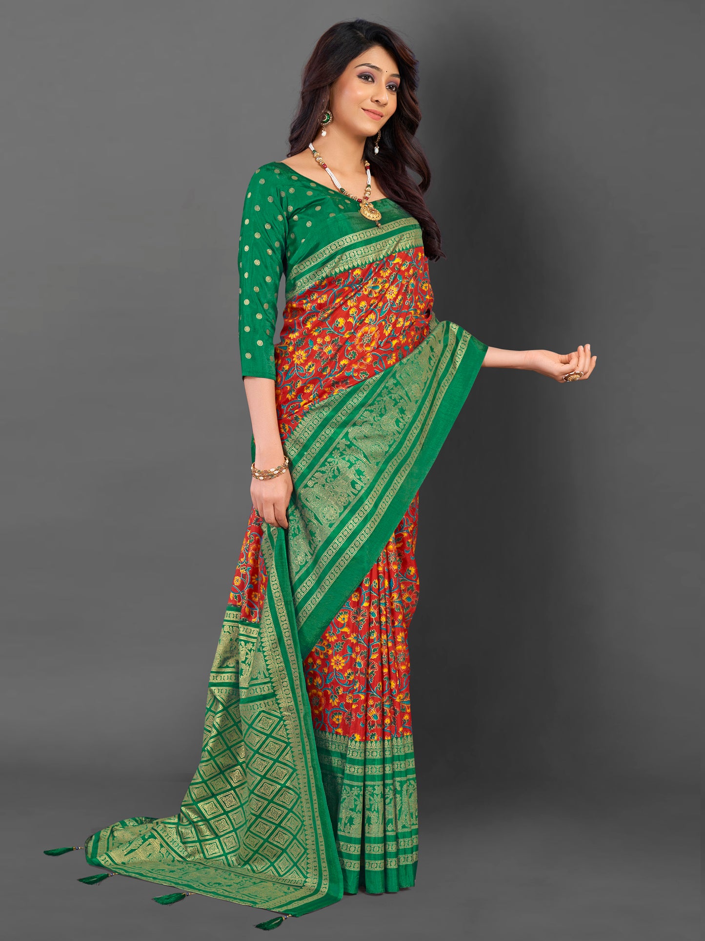 Women's Cotton Blend Red Printed Designer Saree With Blouse Piece