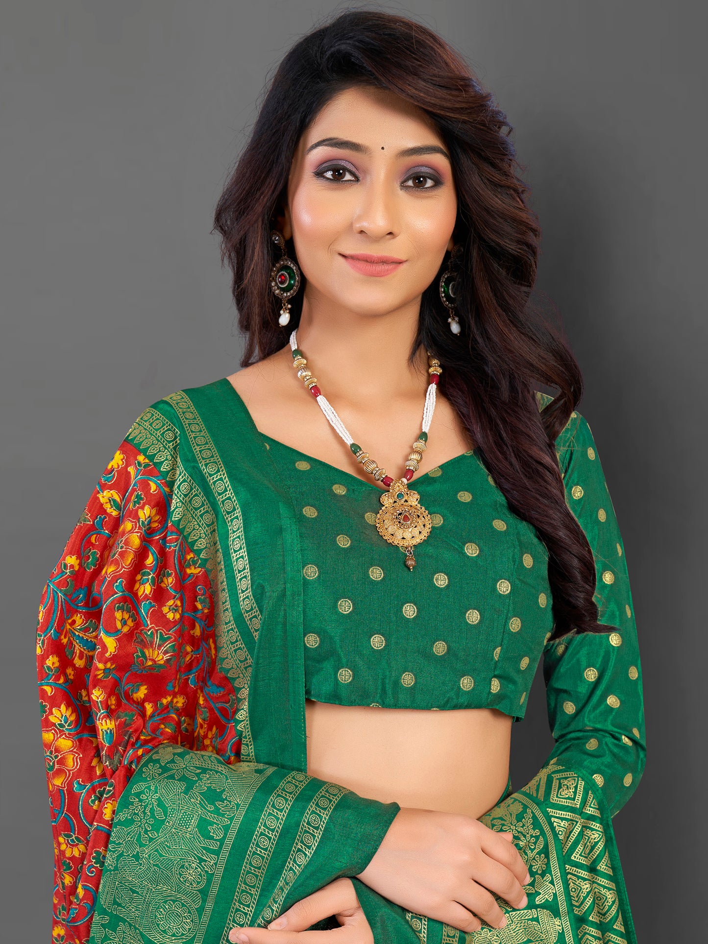 Women's Cotton Blend Red Printed Designer Saree With Blouse Piece