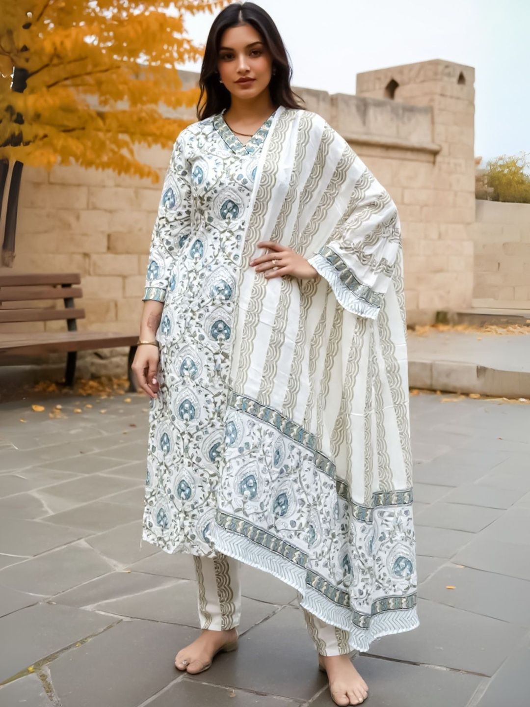 Women Ethnic Motifs Printed Cotton Kurta with Trousers & Dupatta
