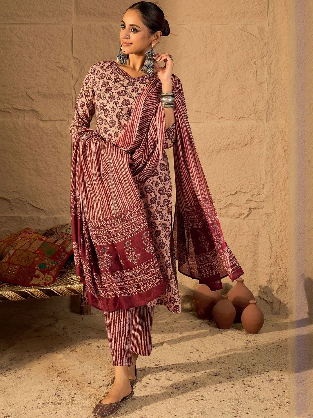 Women Floral Printed Cotton Kurta with Trousers & Dupatta