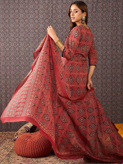 Women Printed Mirror Work Pure Cotton Kurta with Trousers & With Dupatta