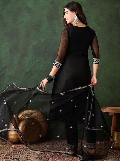 Dhiyona SN Women's Embroidered Thread Work Anarkali Kurta & Trousers With Dupatta