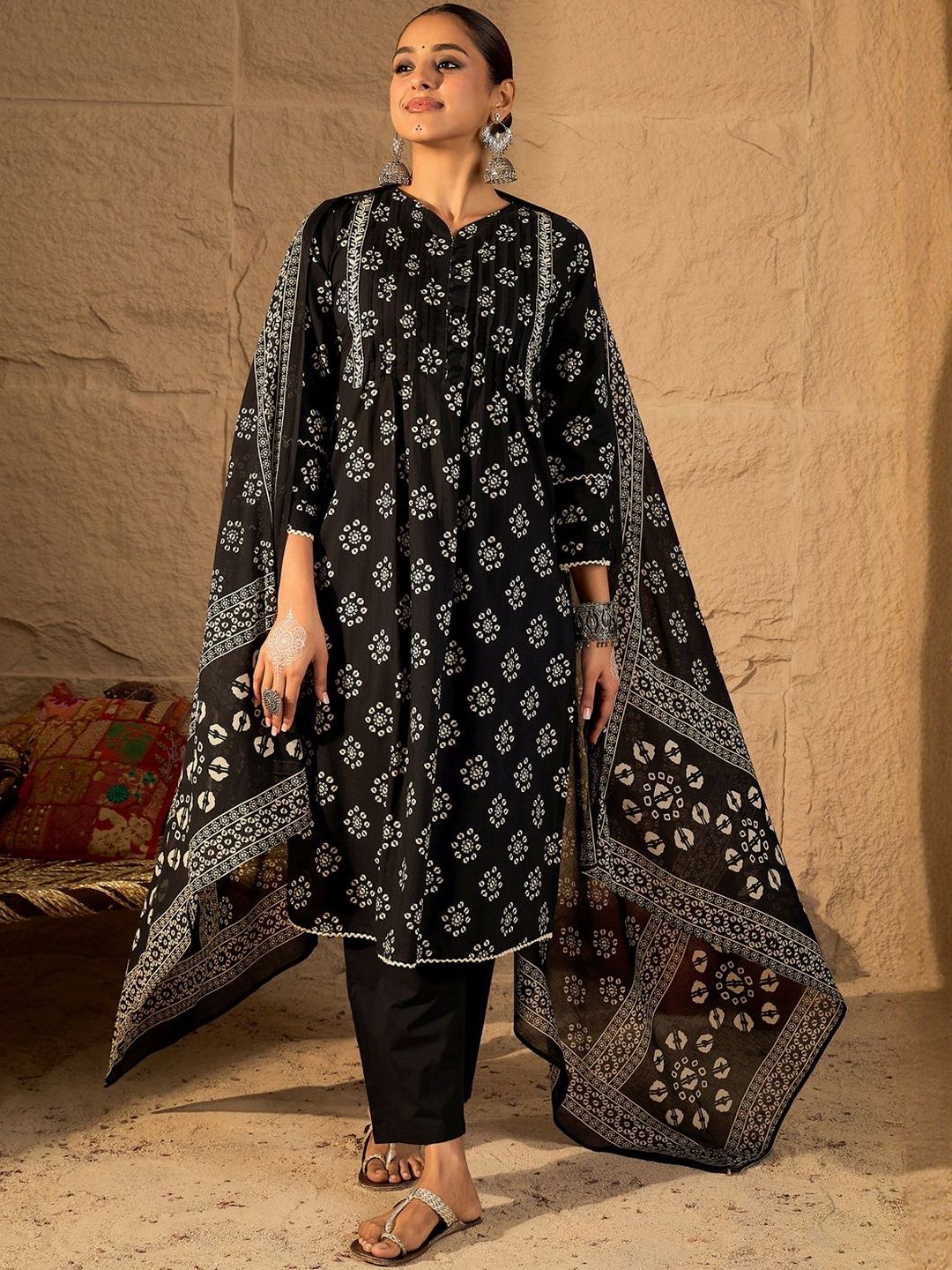 Dhiyona IE Ethnic Motifs Printed Kurta With Trouser & With Dupatta