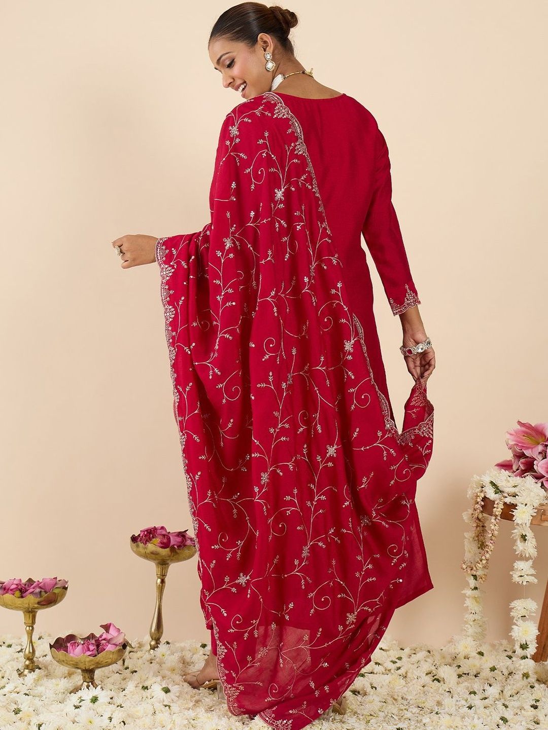 Floral Embroidered Round Neck Regular Straight Kurta With Trousers & Dupatta